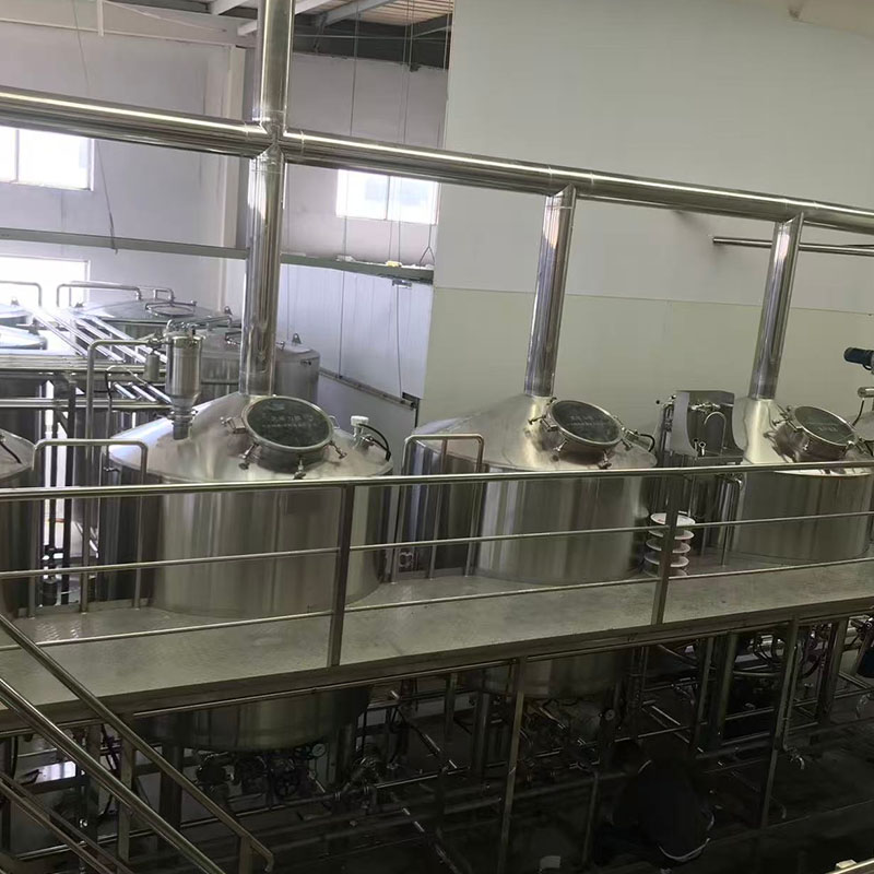 无极精酿啤酒设备厂—啤酒文化的深刻内涵